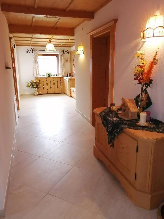Apartmenthaus Paradise อินส์บรุค ภายนอก รูปภาพ