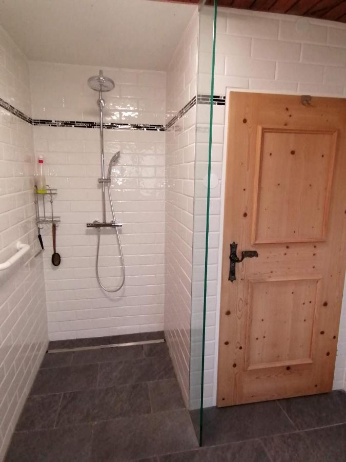 Apartmenthaus Paradise อินส์บรุค ภายนอก รูปภาพ