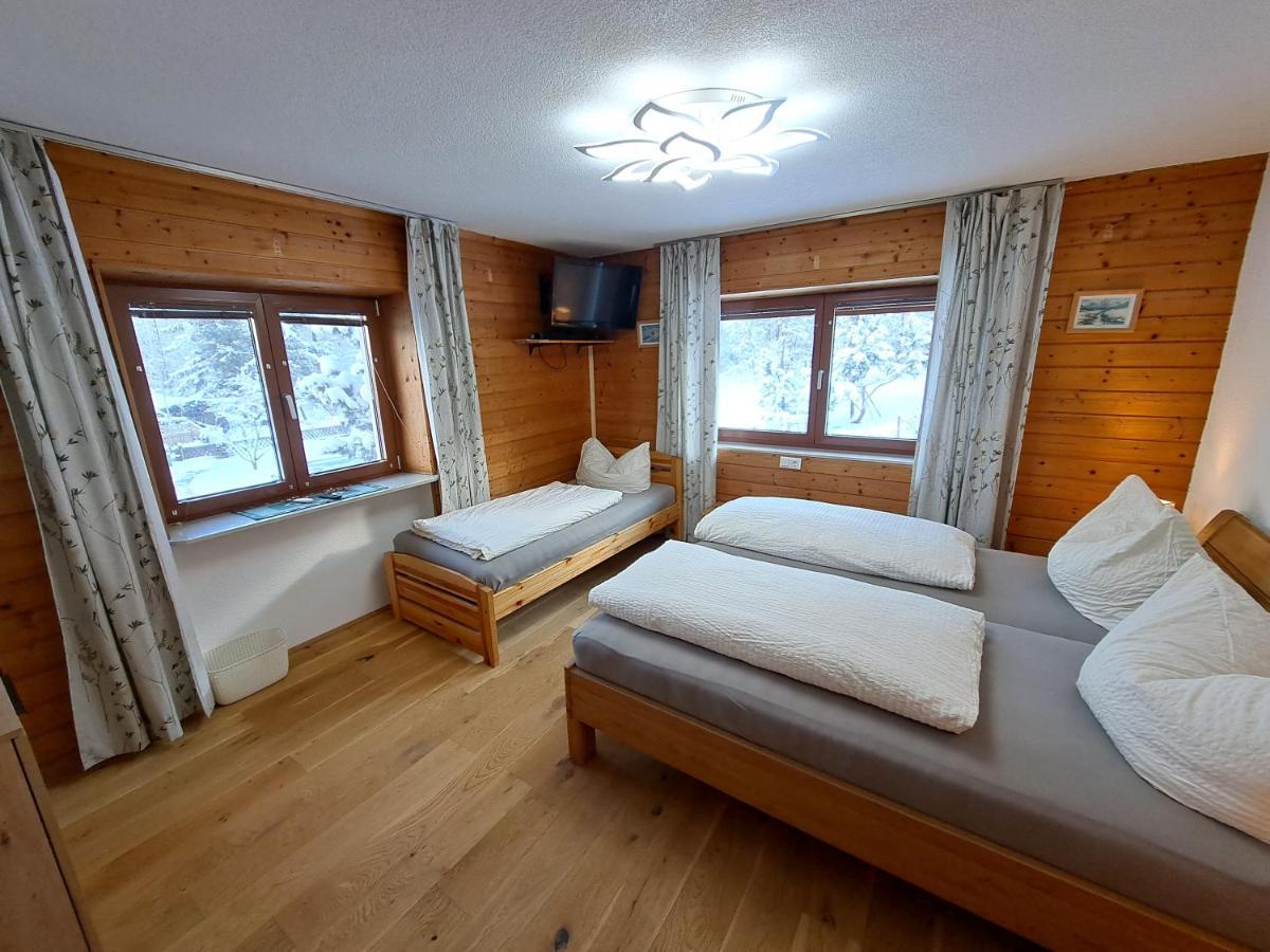 Apartmenthaus Paradise อินส์บรุค ภายนอก รูปภาพ